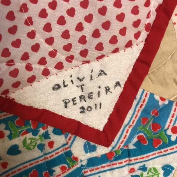 Pieced quilt - Picture 2 of 7